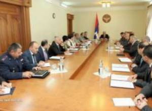 Bako Sahakyan chairs NKR Security Council meeting