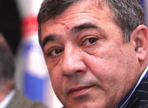 Will Ruben Hayrapetyan tender resignation?