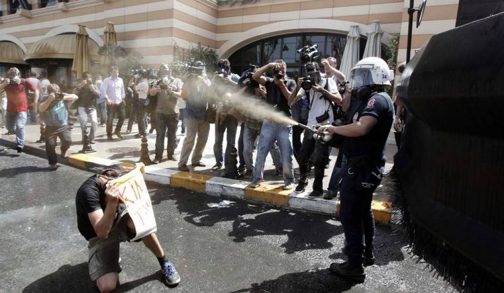 7674fcaa6eea1c00d44fa0426c2c9e16