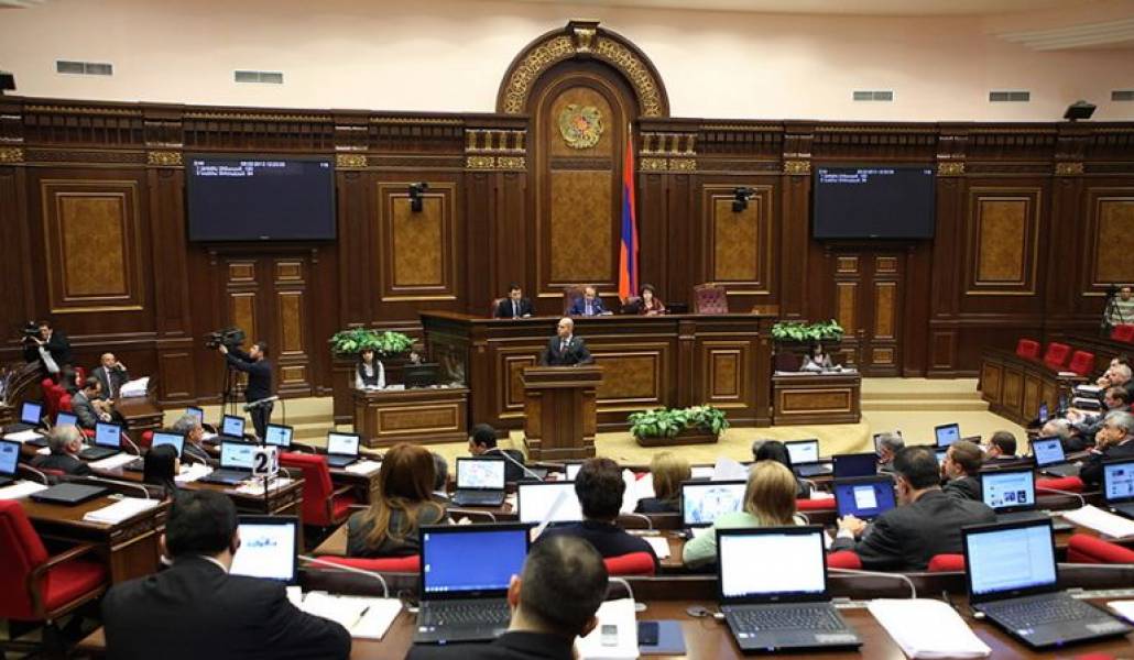 ab7b3a4d9f663a2b70f47c0af2ea84b8