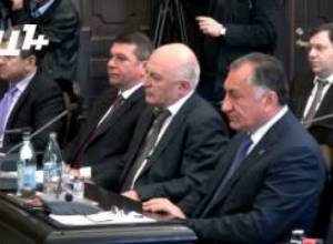 «3.000 դրամի բարձրացրել են, 100.000-ի` թանկացրել են»