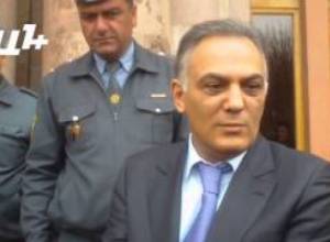 Բեգլարյան. Թողեք իմ ժողովրդի հետ խոսեմ