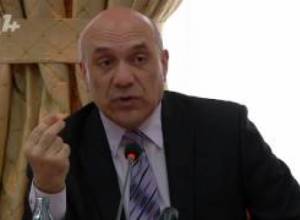 Աշոտ Մելիքյան.Դատական գործերը սպառնում էին ԶԼՄ-ներին