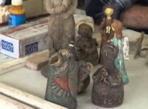 15 ամյա  հայ տղան Ֆրանսուհու է քանդակում