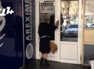 Սերժ Սարգսյանին սպասելիս