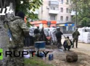 Դավիթ Շահնազարյանը առաջարկում է զենքով պատասխանել ռուսական դրոշներին