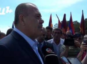 Դե լավ էլի, հացի խնդիր ոչ ոք չունի.Մանվել Գրիգորյան