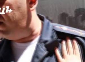 Աֆրիկյանների շենքի մոտից բերման ենթարկեցին ակտիվիստին