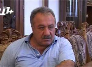 «Պոլու էլ չի, պոլնիյ չուդես են խաղում»