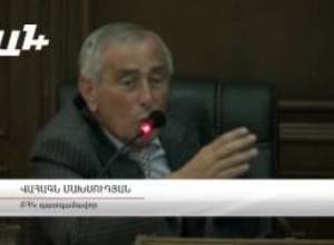 Պատգամավորները թեմայից շեղվեցին. հիշեցին անեկդոտ