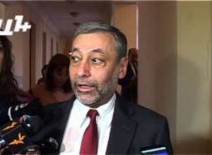 «Եթե սով է, բոլորին ազատենք, մնա մեկ նախարար»