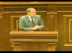 Վաղ թե ուշ պետք է հանվես. Նիկոլ Փաշինյանը` նախարարին