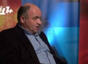 «Լրագրողներին չէին դիպչում , սեղանի գլուխ էին նստեցնում»