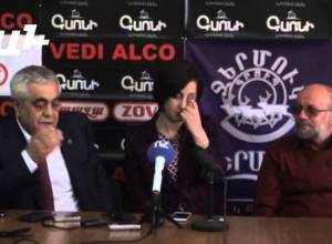 130 հոգի քաղաքական էլիտա ունե՞նք, որ պառլամենտականի անցնենք. Սոս Գիմիշյան