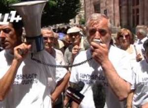 «Ծե՞ծ էիք ուզում ուտել, ես դա կոտրեցի՞»