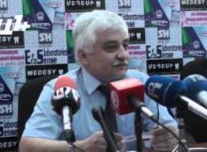 Դիմորդի մոտ հատուկ սարք է հայտնաբերվել