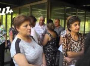 Բողոքի ակցիա`  նախագահականի դիմաց