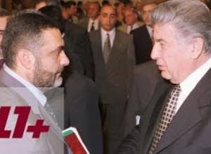 «Հիմա Վազգեն Սարգսյաններ ու Կարեն Դեմիրճյաններ չկան, որ ներսից հեղափոխություններ անեն»