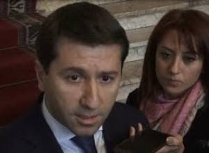 Կարեն Անդրեասյանը ներում է Սամվել Ֆարմանյանին