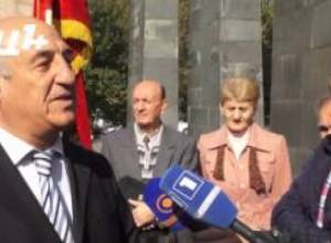 Կոմունիստները համեստորեն նշեցին Նոյեմբերի 7-ը