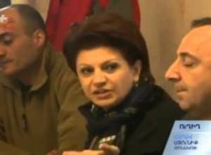 «Այո և Ոչ»-ը մեկ սեղանի շուրջ. Բռնակոթ