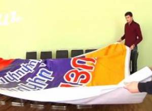 Ի՞նչ են անում  "Այո"-ի եւ "Ոչ"-ի շտաբներում