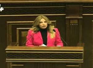 Զարուհի Փոստանջյանի ելույթը