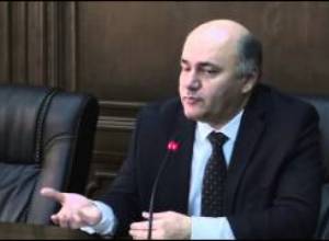 Մհեր Շահգելդյանը պատասխանեց լրագրողների հարցերին
