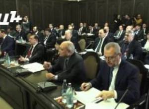 «Ես սա չեմ ստորագրի, մինչեւ հիմնավորում չլինի».վարչապետը բարկացել է