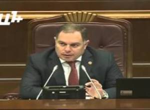 ԱԺ-ում հարգեցին Բրյուսելի անմեղ զոհերի հիշատակը