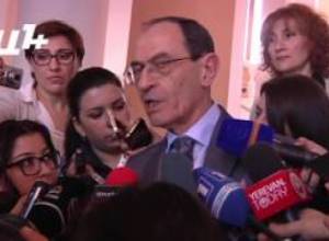 ԵՏՄ-ից դուրս գալը քննարկելու խնդիր է. Շավարշ Քոչարյան
