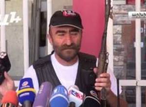 Պավել Մանուկյանի մասին