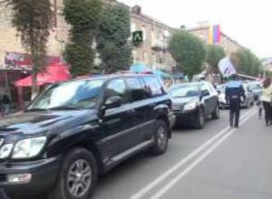 Հատված ՀԱՄԱԽՄԲՈՒՄ կուսակցության երթից Վանաձորում.
