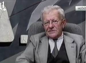 ՄԱՀ-ն ու ՀԲ-ն ղեկավարում են  մեր կյանքը. Լեոնիդ Հակոբյան