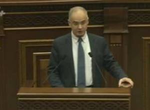 «Հանրապետականները փրկության կարիք չունեն». Շարմազանովը՝ Լևոն Զուրաբյանին