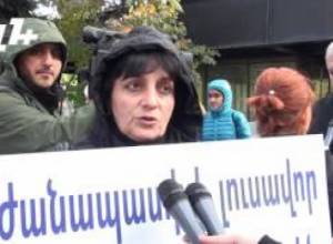 «Իր վրա պայթուցիկ են նետել, ինքն  էլ՝ քար»