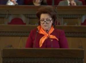 ՀՀԿ կանայք. Հերմինե Նաղդալյան