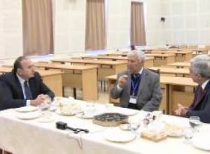 Սերժ Սարգսյանն այսօր այցելել է «Քվանտ» վարժարան