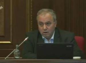 Բացակա պատգամավորի փոխարեն կքվեարկեն օրենքով