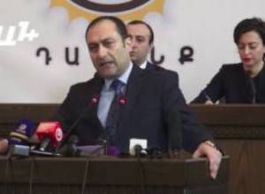 «ԵԼՔ» դաշինք. Արտակ Զեյնալյան