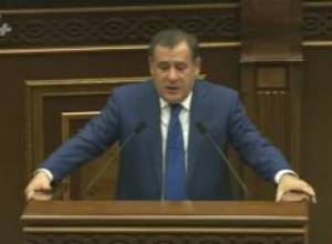 Լևոն Յոլյանի ելույթը