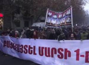 Կադրեր Մարտի 1-ի երթից