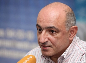 Представители законодательного органа не должны думать о репутации СМИ, это – их дело: Борис Навасардян