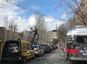 Փաստացի կրպակներ՝ շարժական կետերի անվան տակ. քաղաքապետարանը խստացնում է վերահսկողությունը