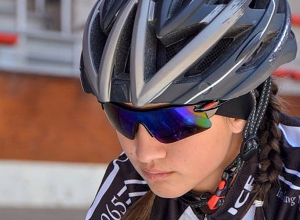 Հեծանվորդներ Էդգար Ստեփանյանը եւ Կարինե Մինասյանը լավագույնն են Հայաստանում