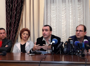 Что происходит в Национальном академическом театре оперы и балета: ПРЯМОЙ ЭФИР