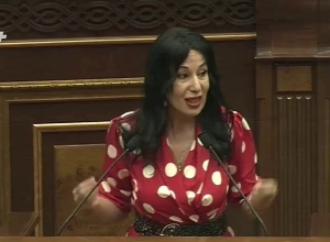 Հիշե՛ք այս օրն ու ժամը. Նաիրա Զոհրաբյան