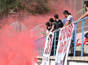 Ֆաները «Արարատի» սեփականատերերի հրաժարականը պահանջել են ադրբեջաներեն հայհոյանքով