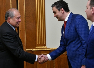 Армен Саркисян принял представителей партии «Одна Армения»