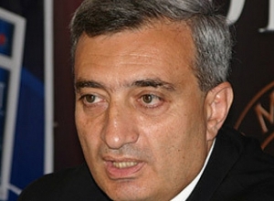 «Я не был предворным певцом прежних властей и не буду»